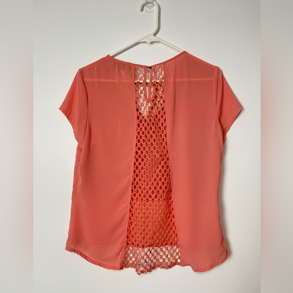 M|2 Short Sleeves Crochet Details Short Sleeves Blouse Top Women’s Size M - Picture 3 of 10
